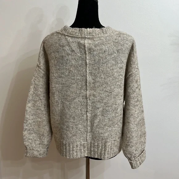 William Rast Sweater - Picture 5 of 8